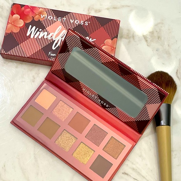 NEW Violet Voss Windflower Eye Shadow Palette - Picture 2 of 4